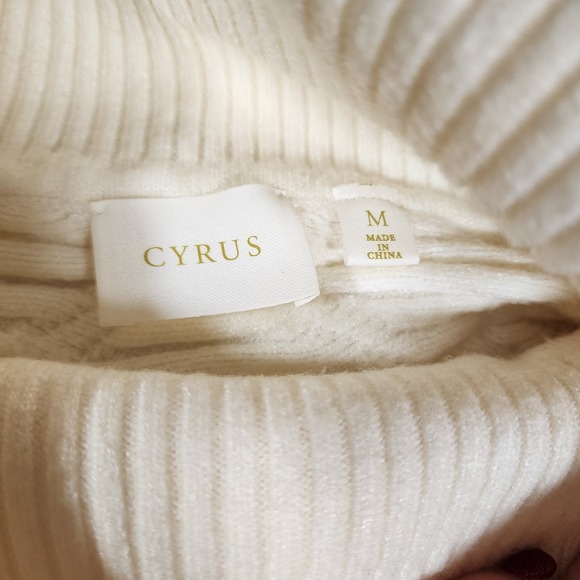Cyrus Cowl Neck Womens M White Sweater - Picture 4 of 8